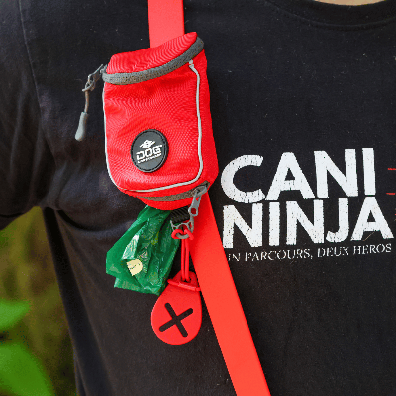 organisateur de pochette rouge 